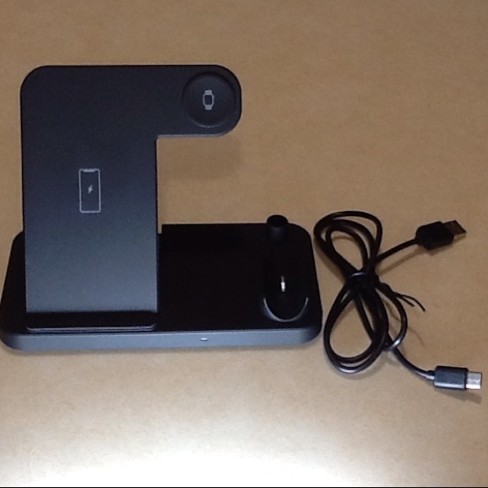Canuvu 4 in 1 fast wireless charging station